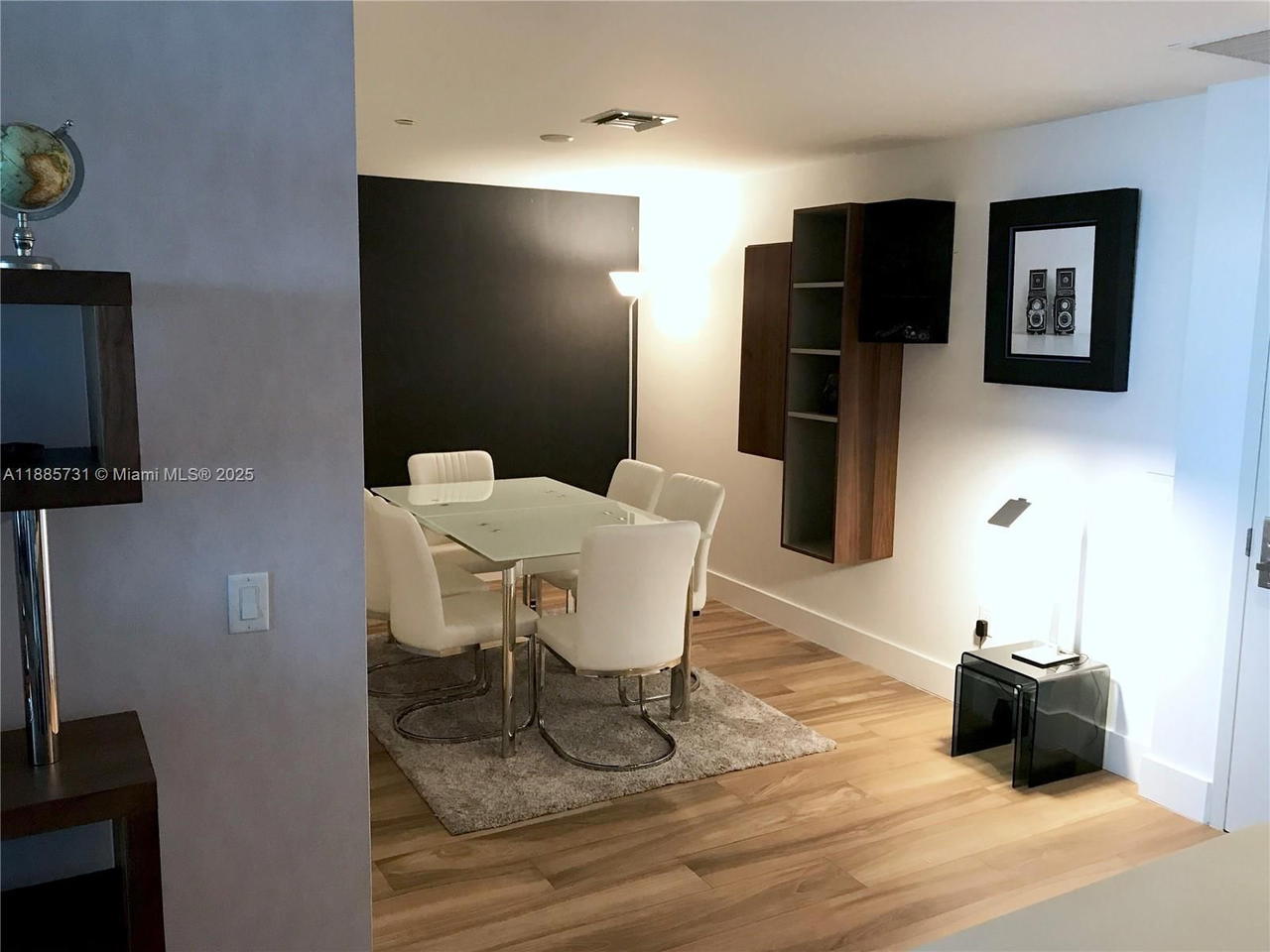 Real estate property located at 1300 Brickell Bay Dr #3205, Miami-dade, Brickellhouse Condo, Miami, FL