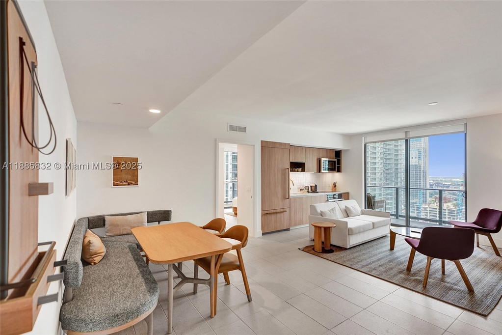 Real estate property located at 159 6th St #3302, Miami-dade, Downtown Miami, Miami, FL