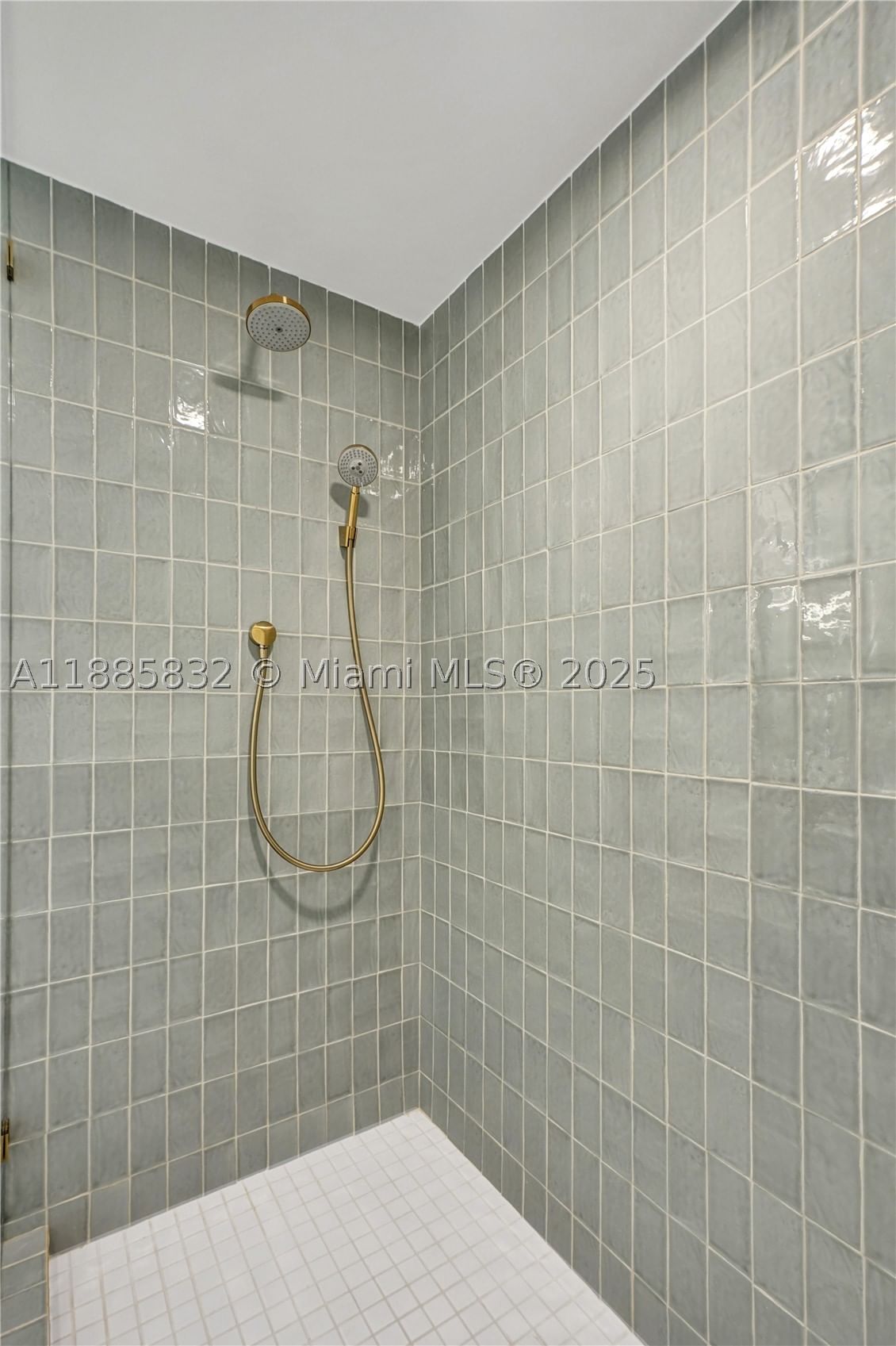 Real estate property located at 159 6th St #3302, Miami-dade, Downtown Miami, Miami, FL