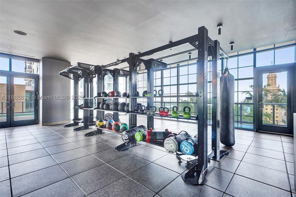 Real estate property located at 159 6th St #3302, Miami-dade, Downtown Miami, Miami, FL