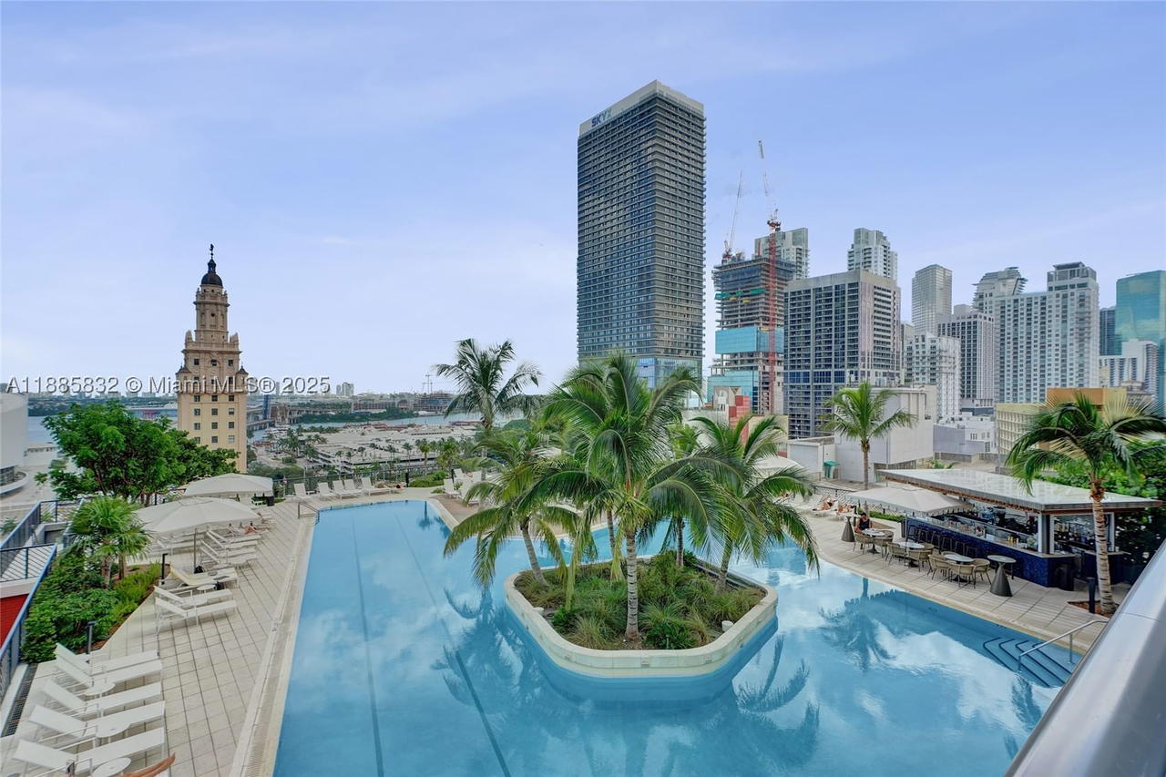 Real estate property located at 159 6th St #3302, Miami-dade, Downtown Miami, Miami, FL