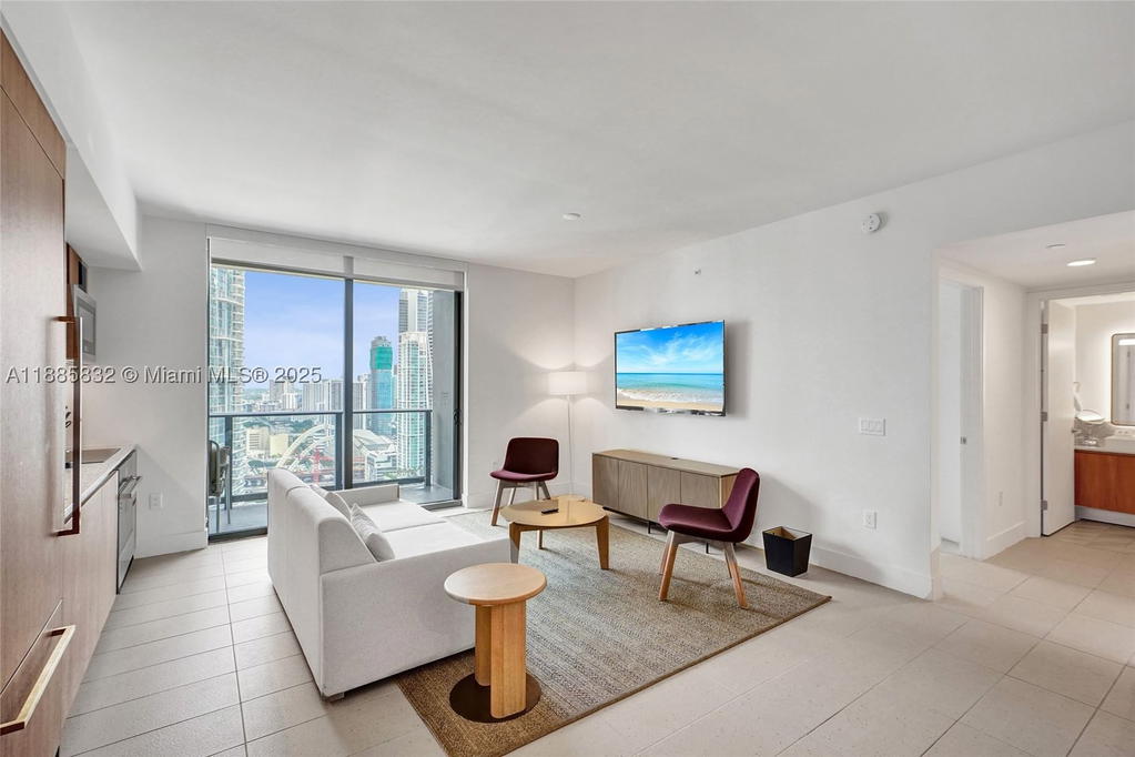 Real estate property located at 159 6th St #3302, Miami-dade, Downtown Miami, Miami, FL