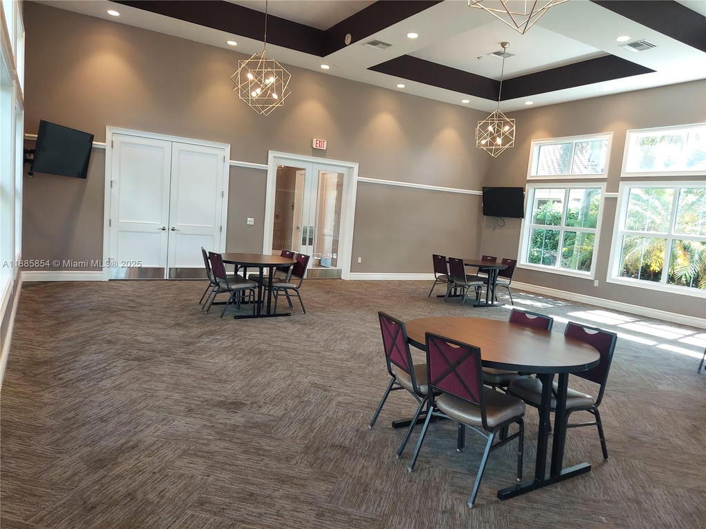 Real estate property located at 4200 Hillcrest Dr #308, Broward, Hillcrest East No 24 Cond, Hollywood, FL