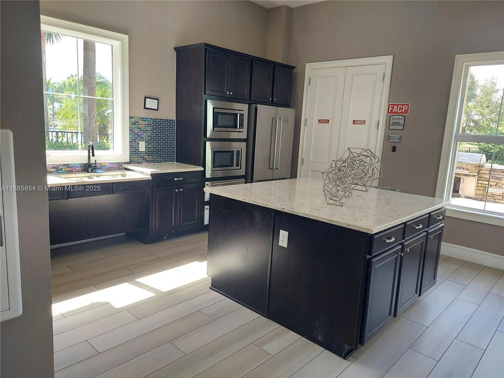Real estate property located at 4200 Hillcrest Dr #308, Broward, Hillcrest East No 24 Cond, Hollywood, FL