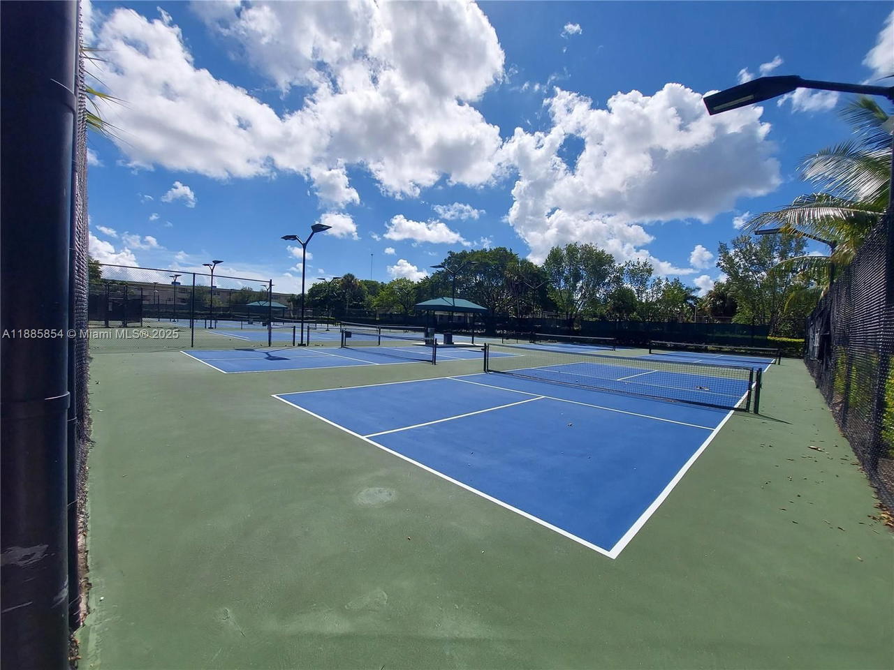 Real estate property located at 4200 Hillcrest Dr #308, Broward, Hillcrest East No 24 Cond, Hollywood, FL