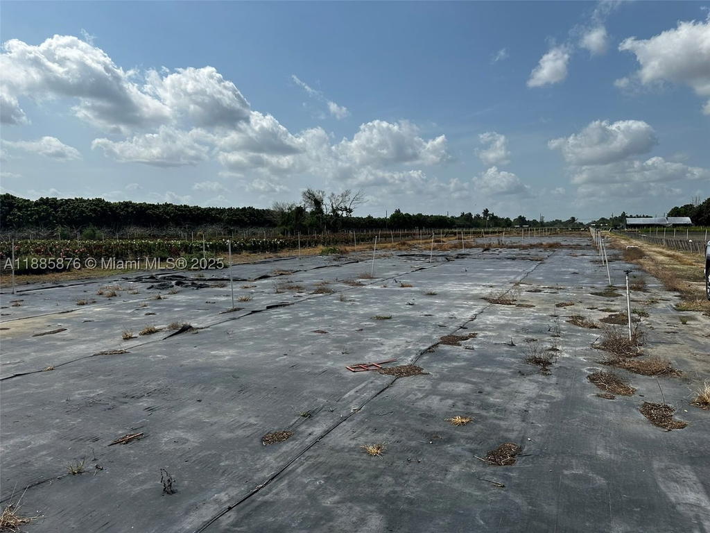 Real estate property located at 19815 256 ST, Miami-dade, Redland, Homestead, FL