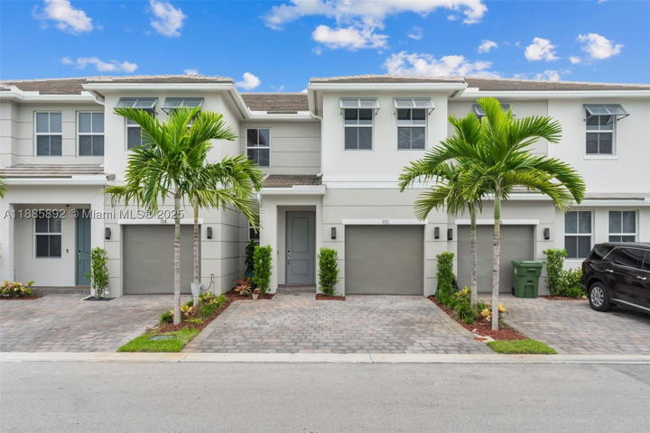 Real estate property located at 110 171st Way, Broward, Merrick Square, Pembroke Pines, FL
