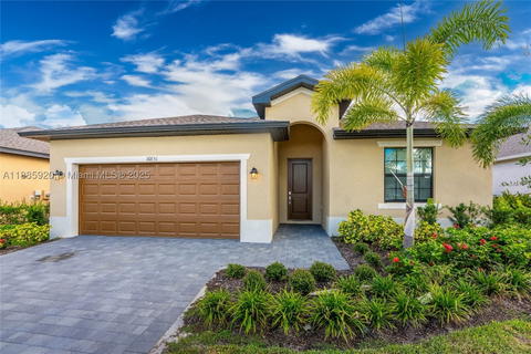 Real estate property located at 16851 Cayo Key Dr, Charlotte, Hammoks At West Port, Port Charlotte, FL