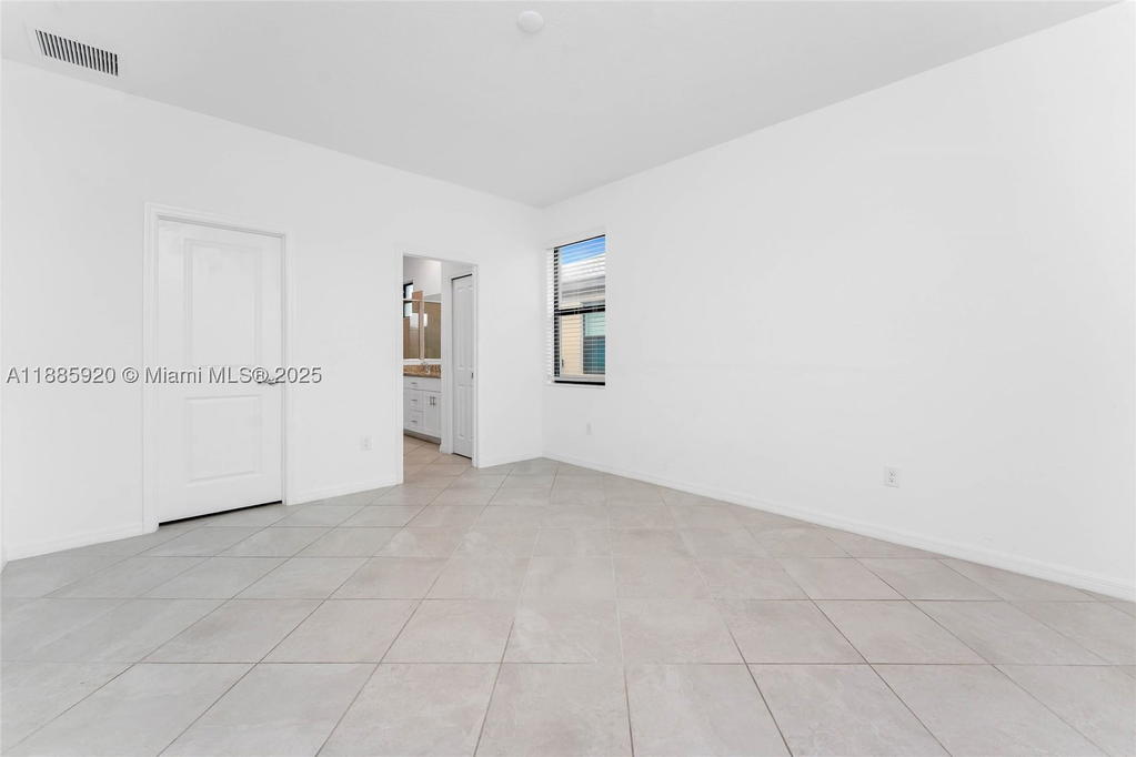 Real estate property located at 16851 Cayo Key Dr, Charlotte, Hammoks At West Port, Port Charlotte, FL