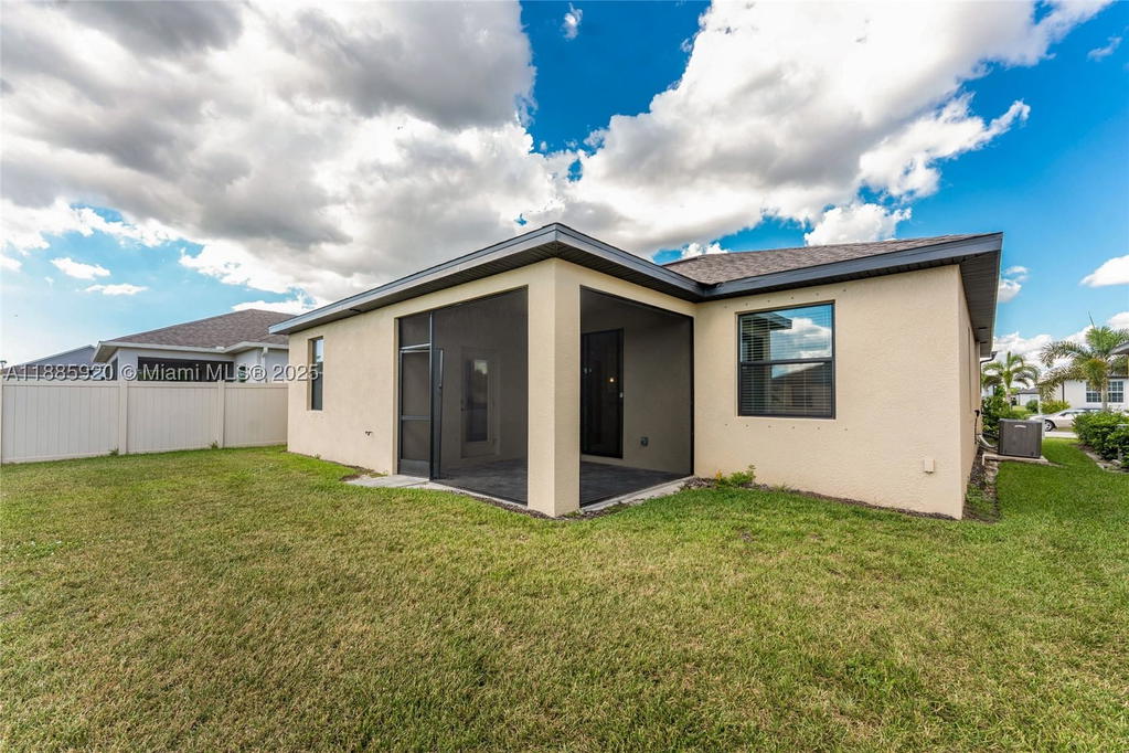 Real estate property located at 16851 Cayo Key Dr, Charlotte, Hammoks At West Port, Port Charlotte, FL