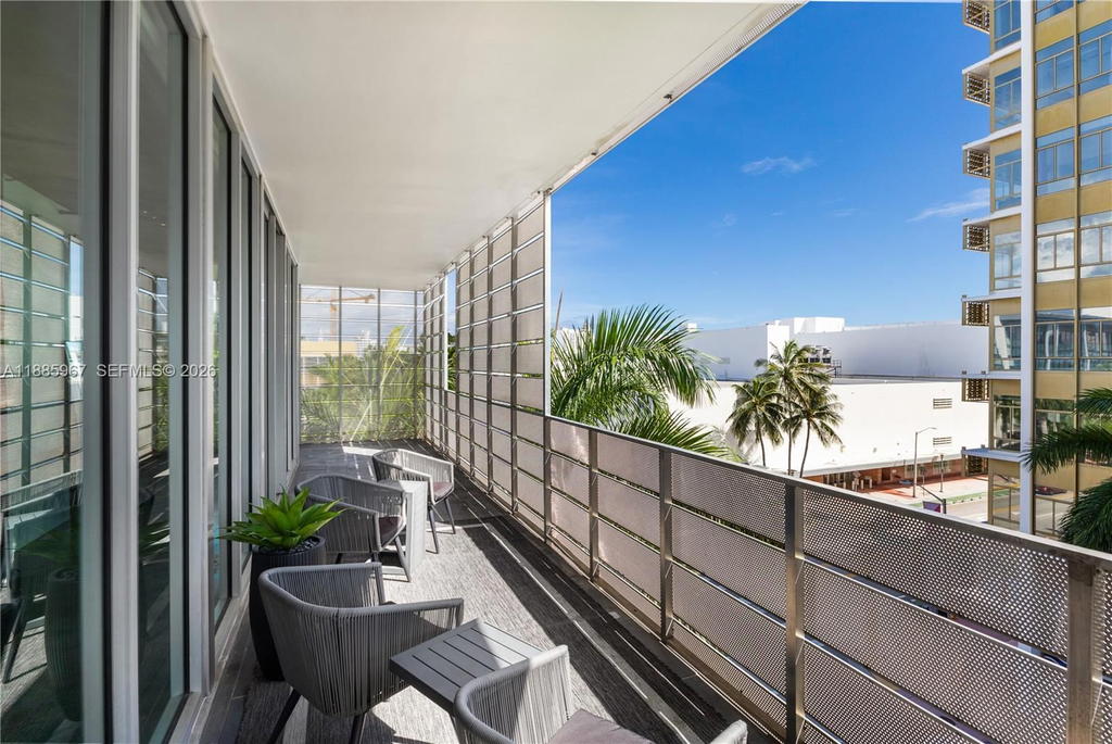 Real estate property located at 1700 Meridian Ave #501, Miami-dade, The Montclair Condo, Miami Beach, FL