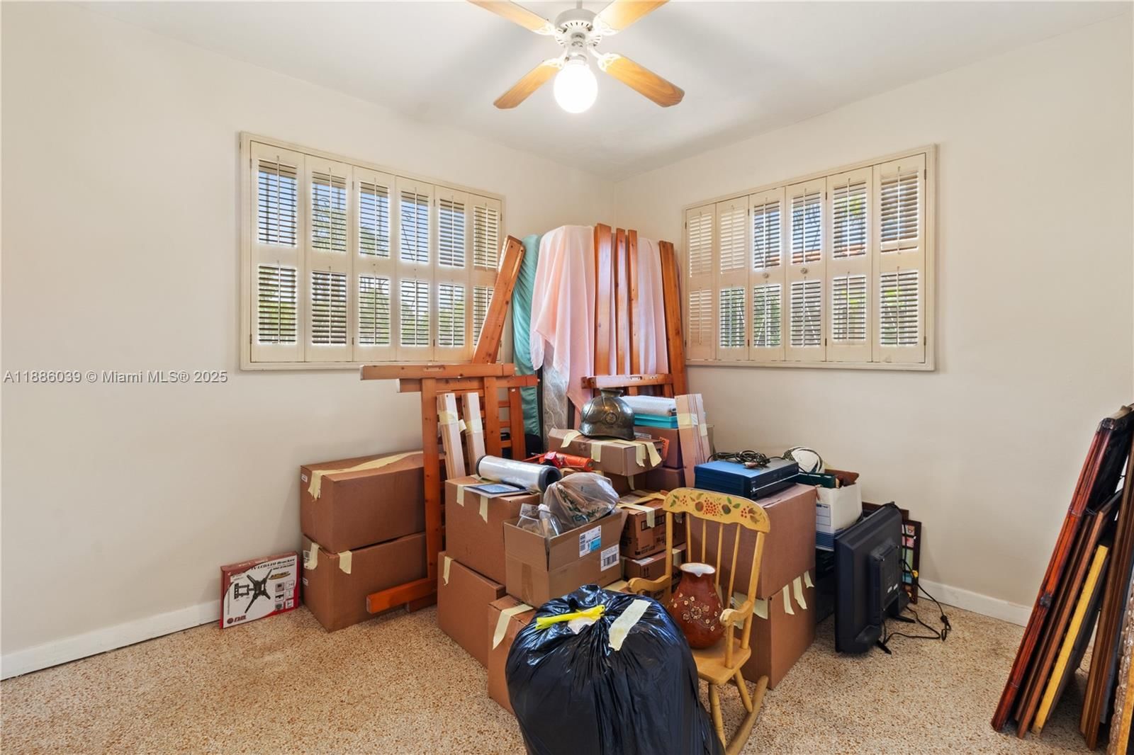 Real estate property located at 8220 12th Ter, Miami-dade, Fontainebleau Gardens 1st, Miami, FL