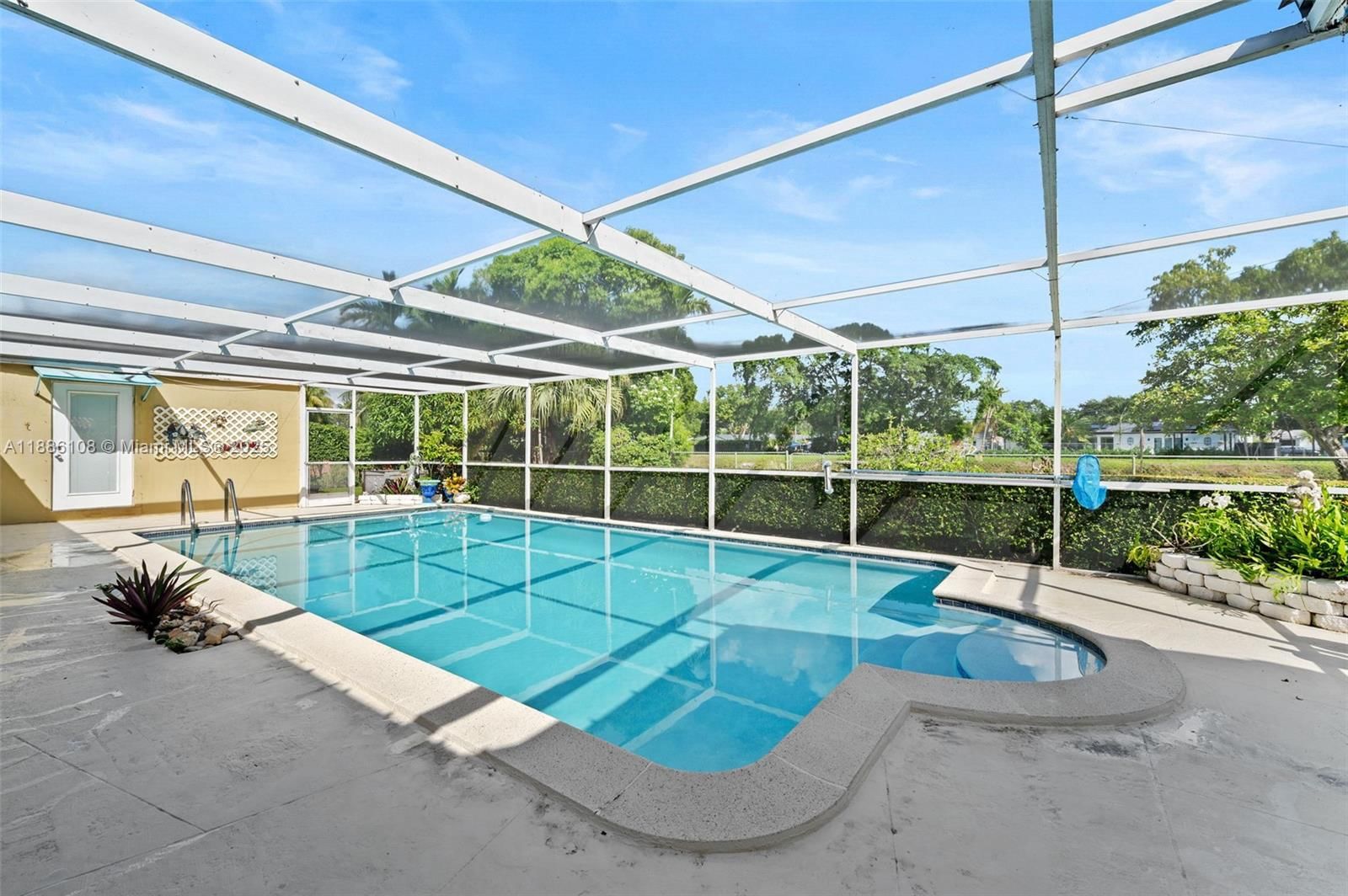 Real estate property located at 8891 85th St, Miami-dade, Snapper Creek Park Unit N, Miami, FL