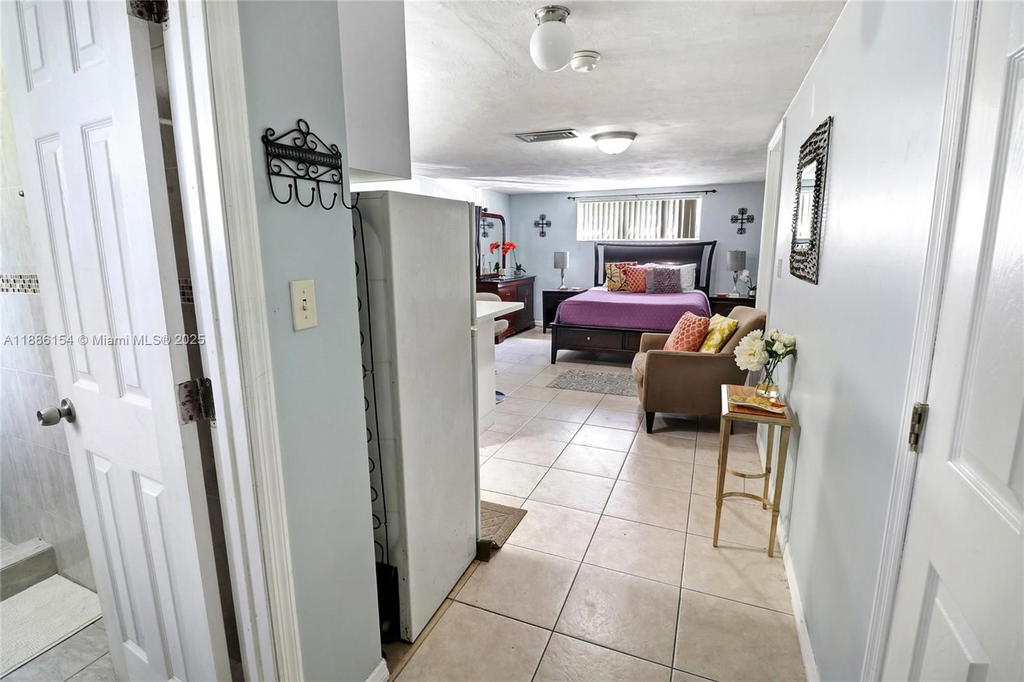 Real estate property located at 195 121st Ter, Miami-dade, Breezeswept Estates, North Miami, FL