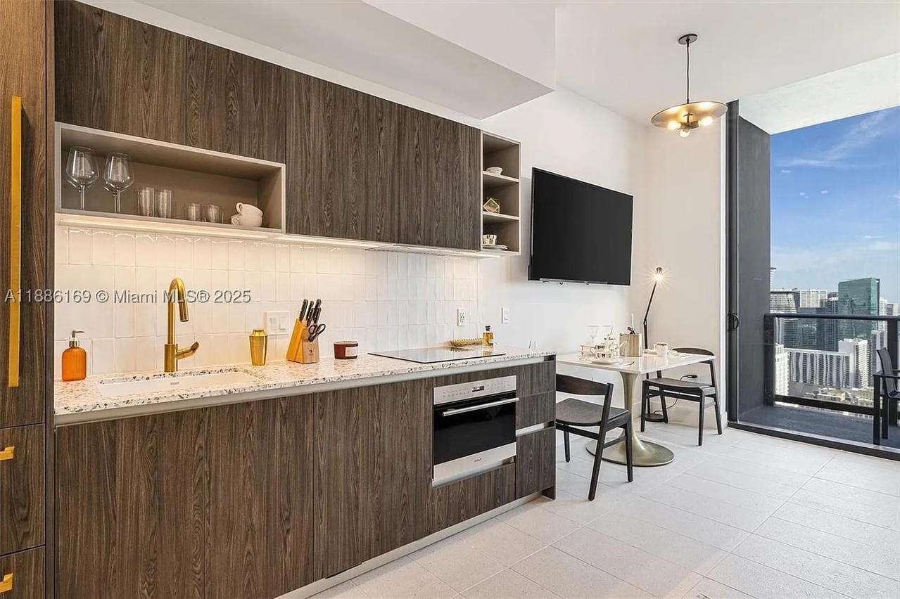 Real estate property located at 159 6th St #5106, Miami-dade, Natiivo / Gale Residences, Miami, FL