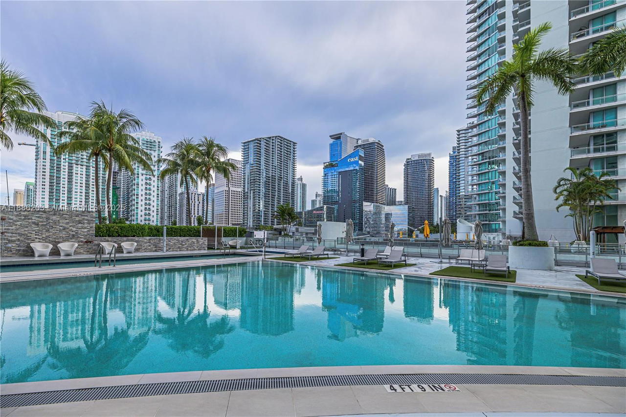 Real estate property located at 90 3rd St #3705, Miami-dade, Ivy Condo, Miami, FL