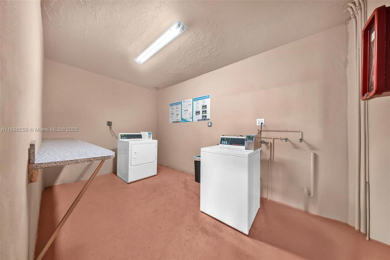 Real estate property located at 6780 2nd Ct #411, Miami-dade, International Condo, Hialeah, FL