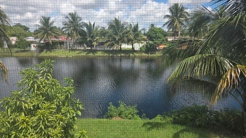 Real estate property located at 11 204th St #25, Miami-dade, Ro-mont Gardens Andover C, Miami Gardens, FL