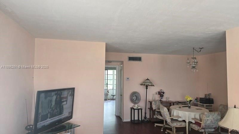 Real estate property located at 11 204th St #25, Miami-dade, Ro-mont Gardens Andover C, Miami Gardens, FL