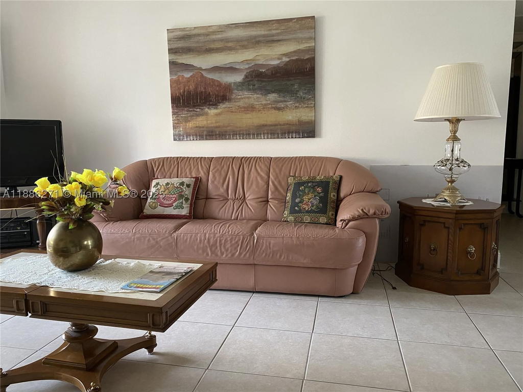 Real estate property located at 4431 16th St H109, Broward, Heather Hall Condo, Lauderhill, FL