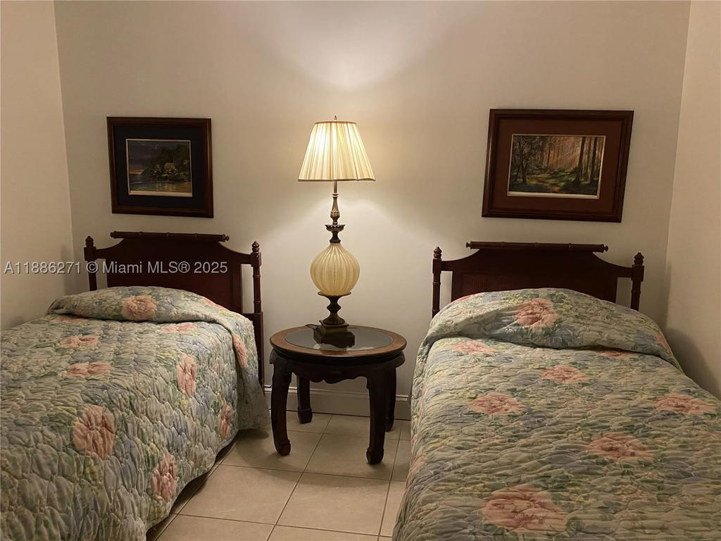 Real estate property located at 4431 16th St H109, Broward, Heather Hall Condo, Lauderhill, FL