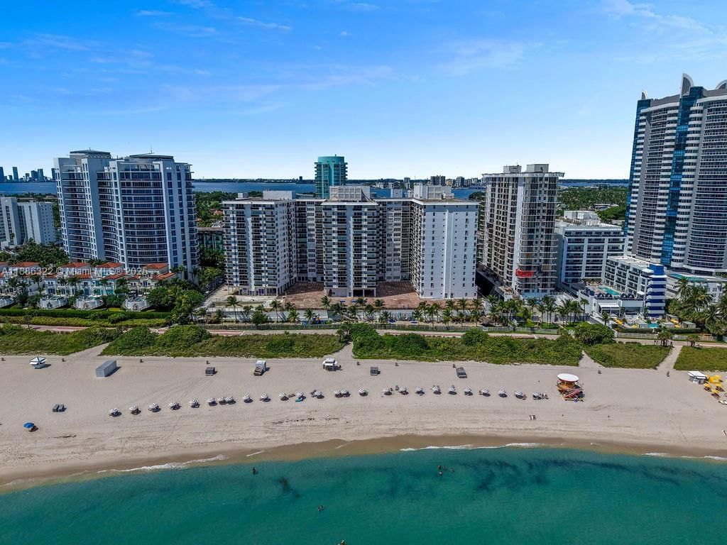 Real estate property located at 6039 Collins Ave #1126, Miami-dade, Maison Grande Condo, Miami Beach, FL