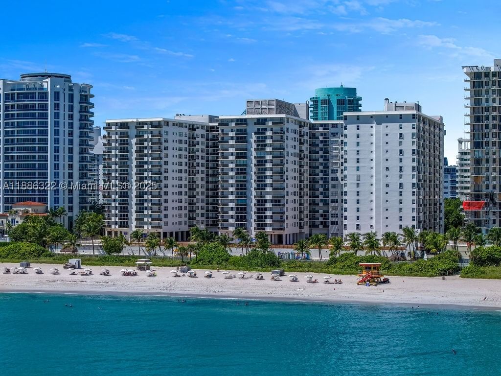 Real estate property located at 6039 Collins Ave #1126, Miami-dade, Maison Grande Condo, Miami Beach, FL