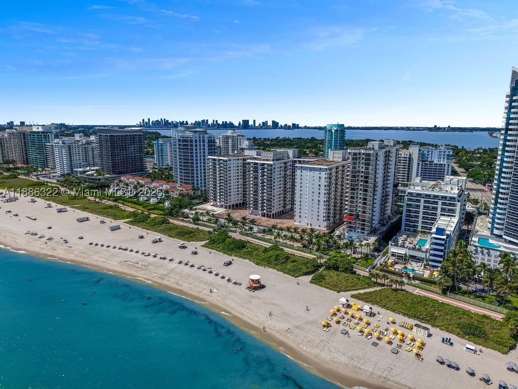 Real estate property located at 6039 Collins Ave #1126, Miami-dade, Maison Grande Condo, Miami Beach, FL