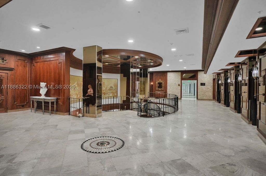 Real estate property located at 6039 Collins Ave #1126, Miami-dade, Maison Grande Condo, Miami Beach, FL