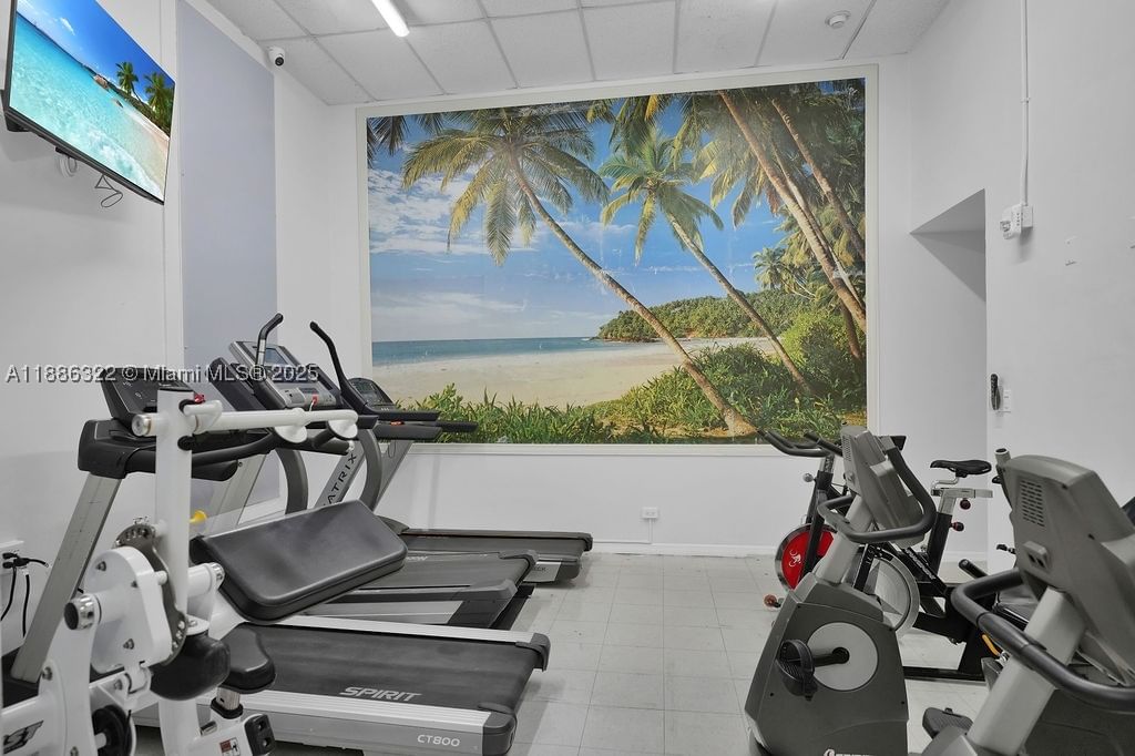 Real estate property located at 6039 Collins Ave #1126, Miami-dade, Maison Grande Condo, Miami Beach, FL