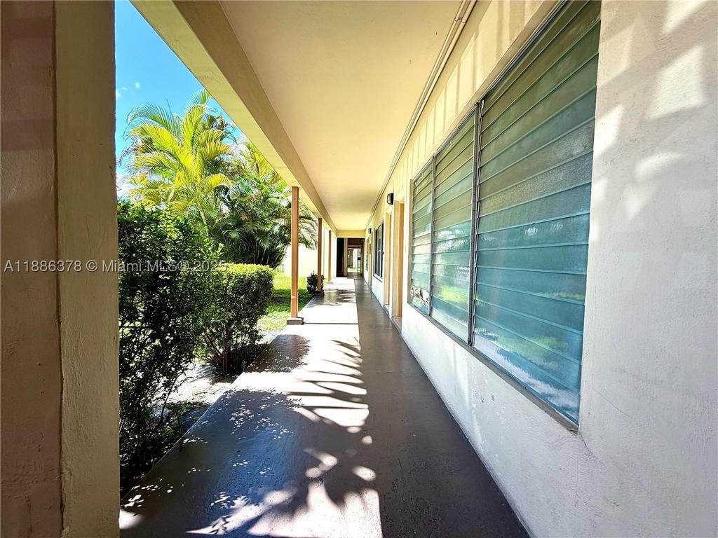 Real estate property located at 1885 121st St #3, Miami-dade, Sutton House Condo, North Miami, FL