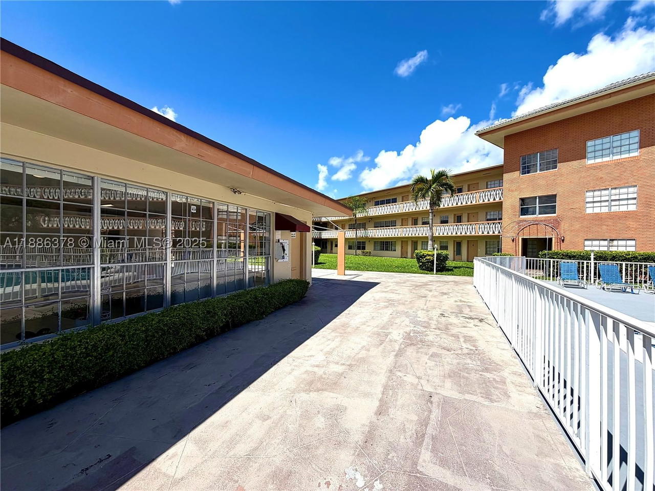 Real estate property located at 1885 121st St #3, Miami-dade, Sutton House Condo, North Miami, FL