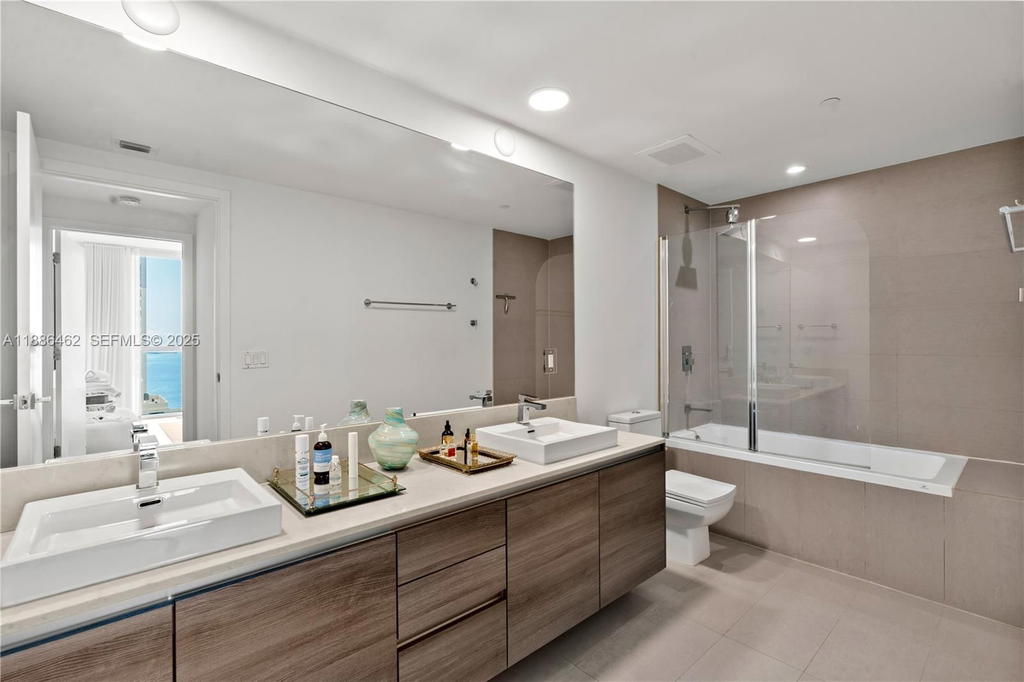 Real estate property located at 1080 Brickell Ave #2606, Miami-dade, The Bondo (1080 Brickell), Miami, FL