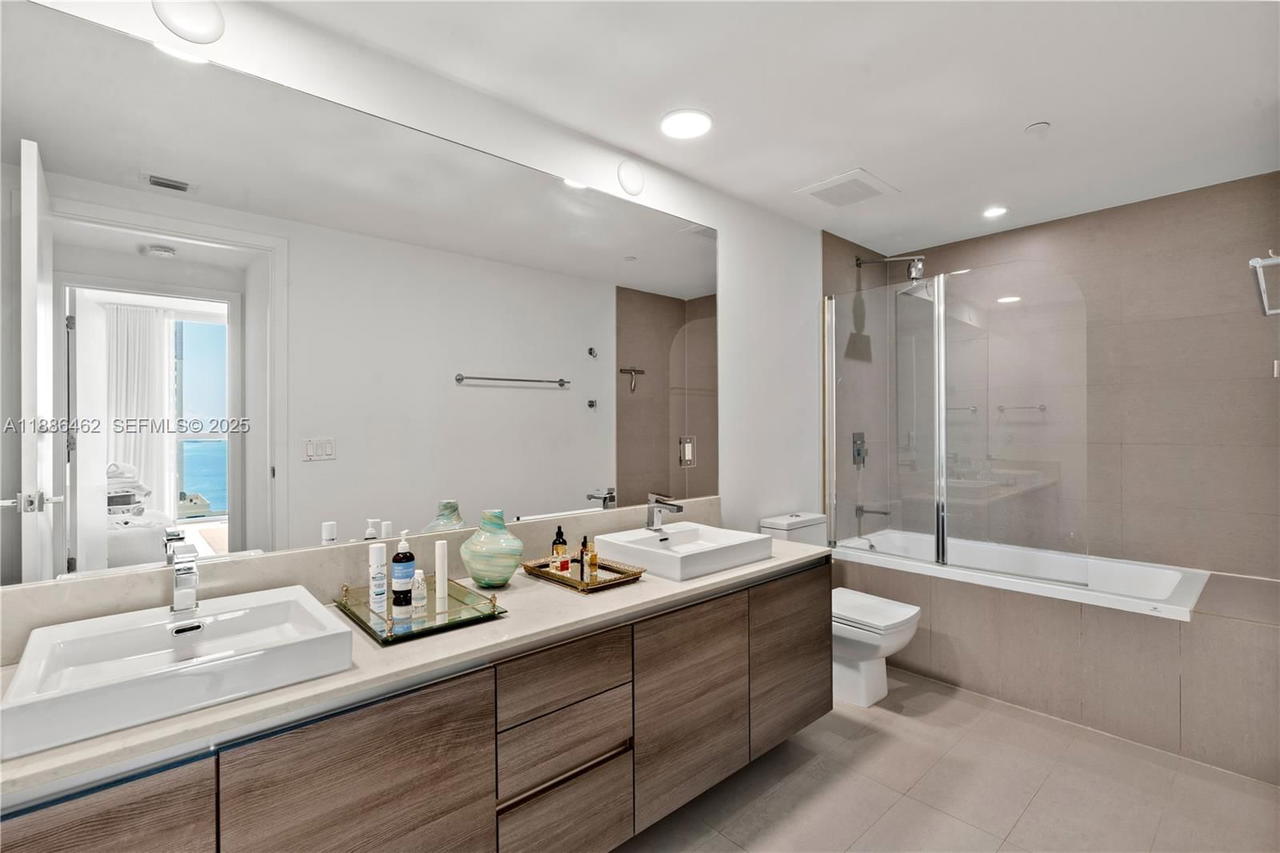 Real estate property located at 1080 Brickell Ave #2606, Miami-dade, The Bondo (1080 Brickell), Miami, FL