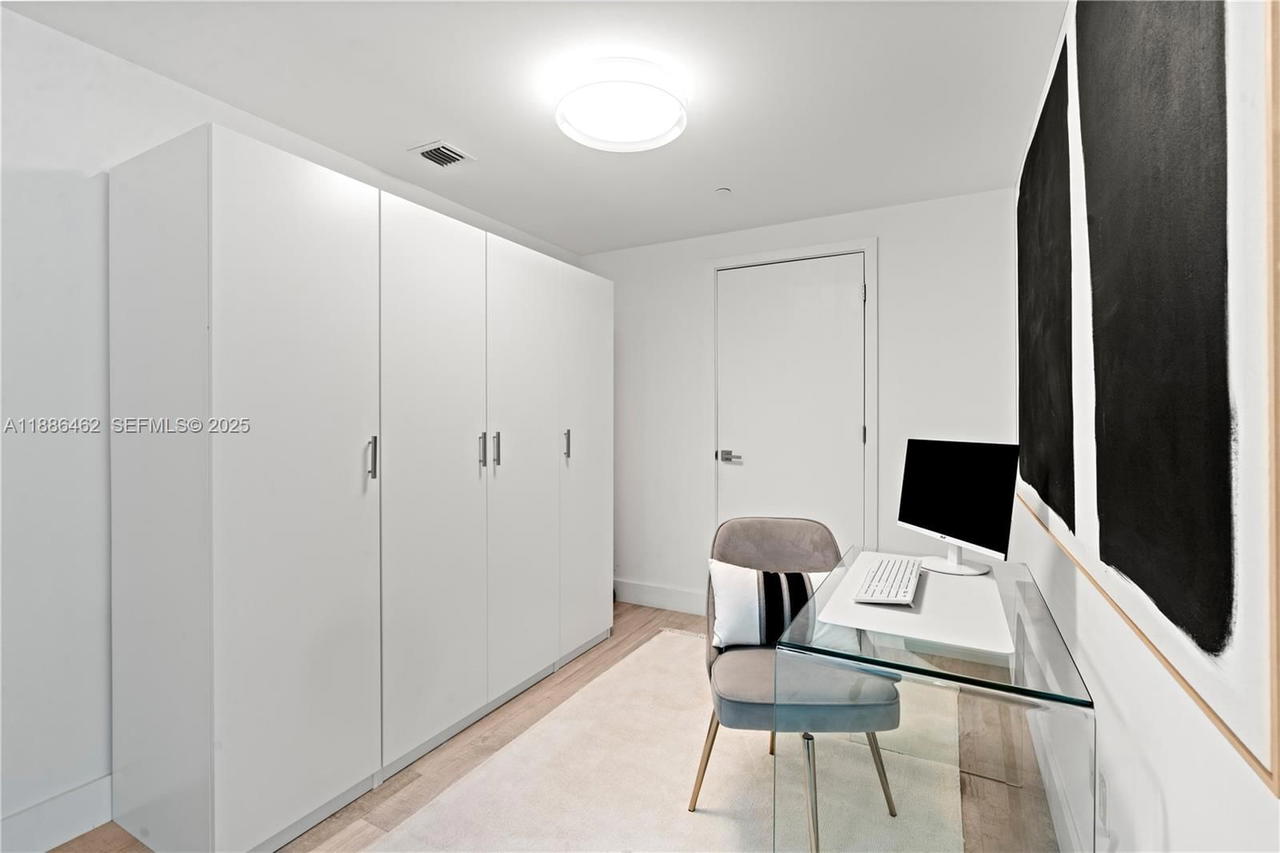 Real estate property located at 1080 Brickell Ave #2606, Miami-dade, The Bondo (1080 Brickell), Miami, FL