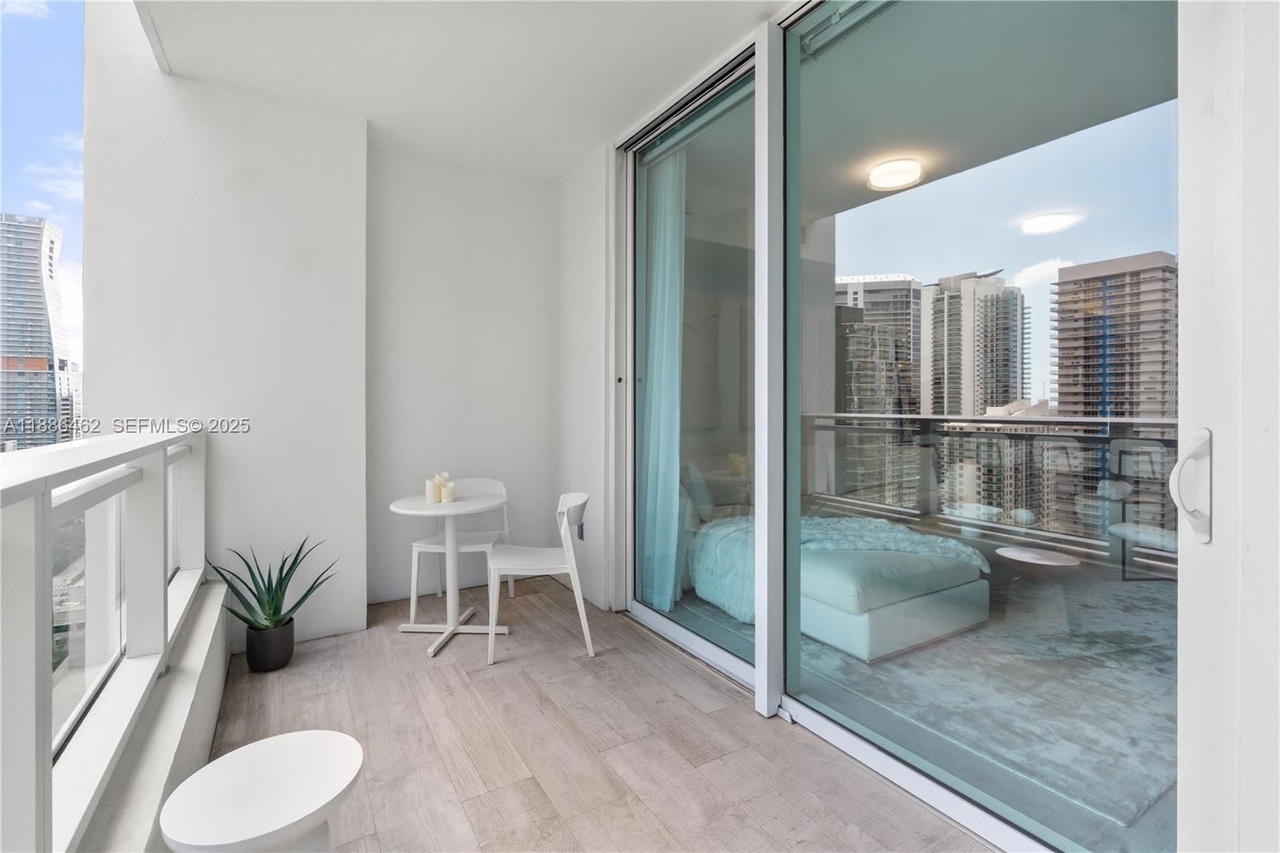 Real estate property located at 1080 Brickell Ave #2606, Miami-dade, The Bondo (1080 Brickell), Miami, FL