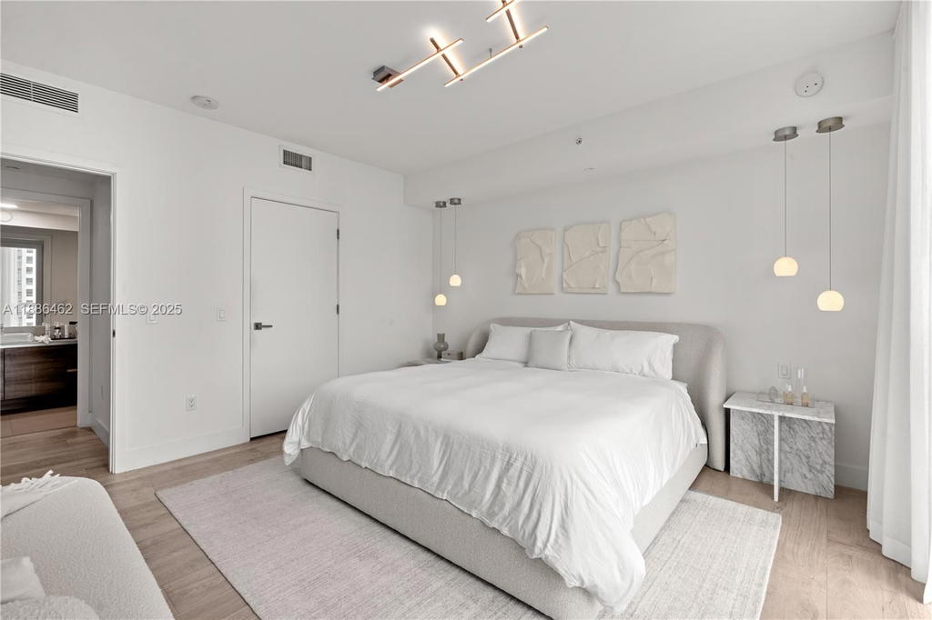 Real estate property located at 1080 Brickell Ave #2606, Miami-dade, The Bondo (1080 Brickell), Miami, FL
