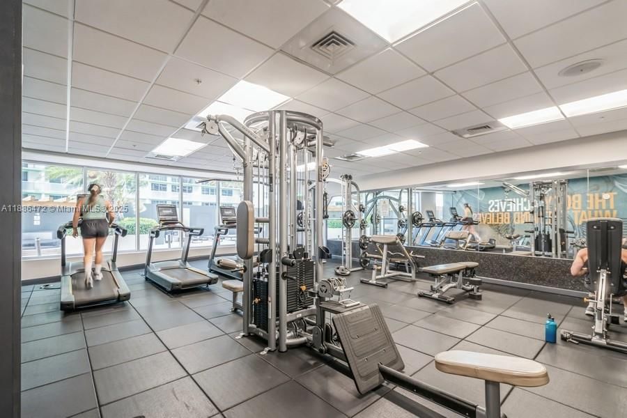 Real estate property located at 1750 Bayshore Dr #4802, Miami-dade, Opera Tower Condo, Miami, FL