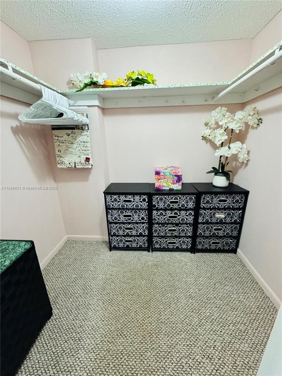 Real estate property located at 619 14th Ave #703, Broward, Meadowbrook Towers Condo, Hallandale Beach, FL
