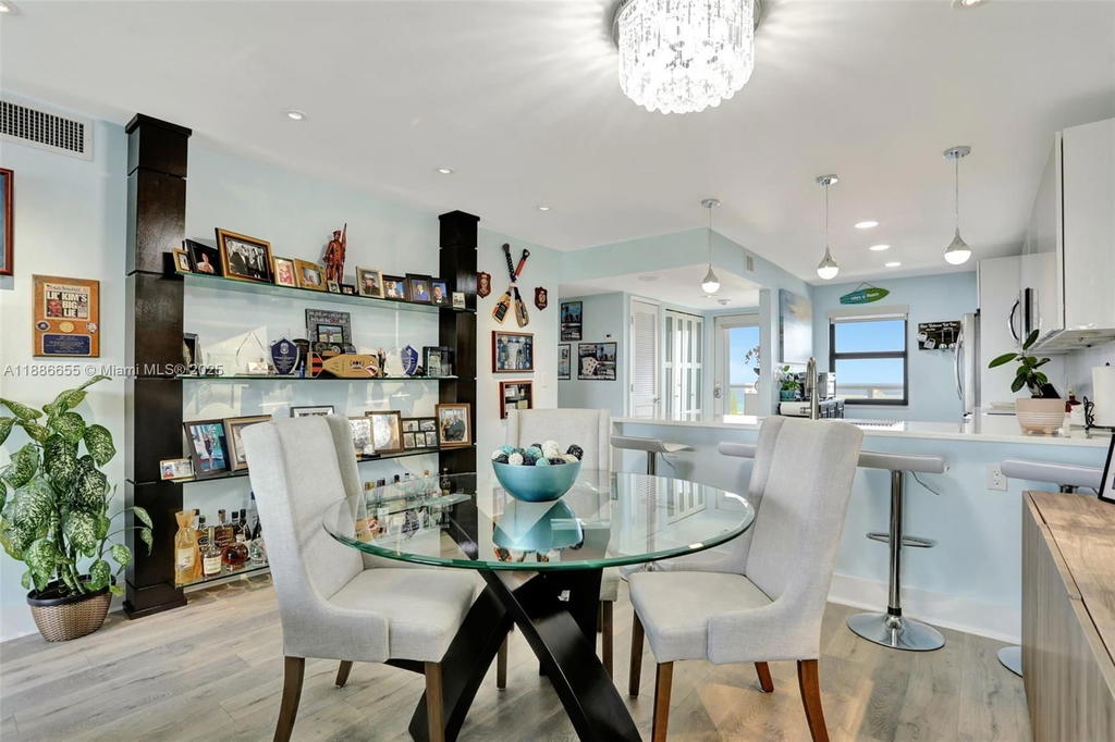 Real estate property located at 1401 Riverside Dr #1403, Broward, Waterbury Condo, Pompano Beach, FL