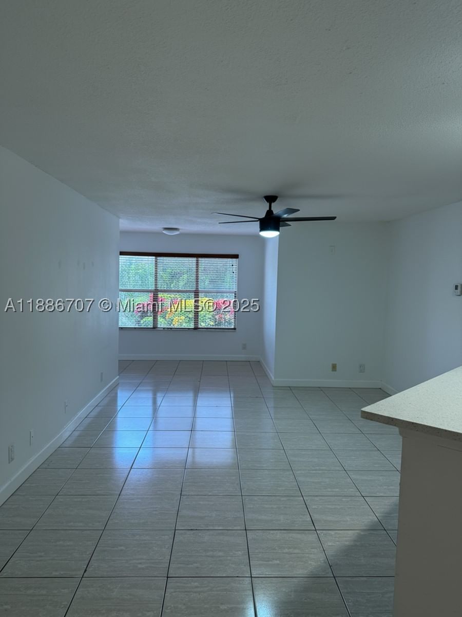 Real estate property located at 663 Vista Isles Dr #1711, Broward, Isles At Lago Mar Condo, Sunrise, FL
