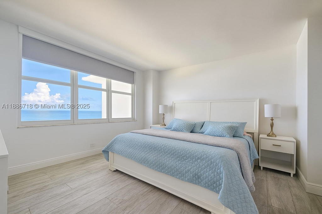 Real estate property located at 5601 Collins Ave #1409, Miami-dade, The Pavilion Condo, Miami Beach, FL
