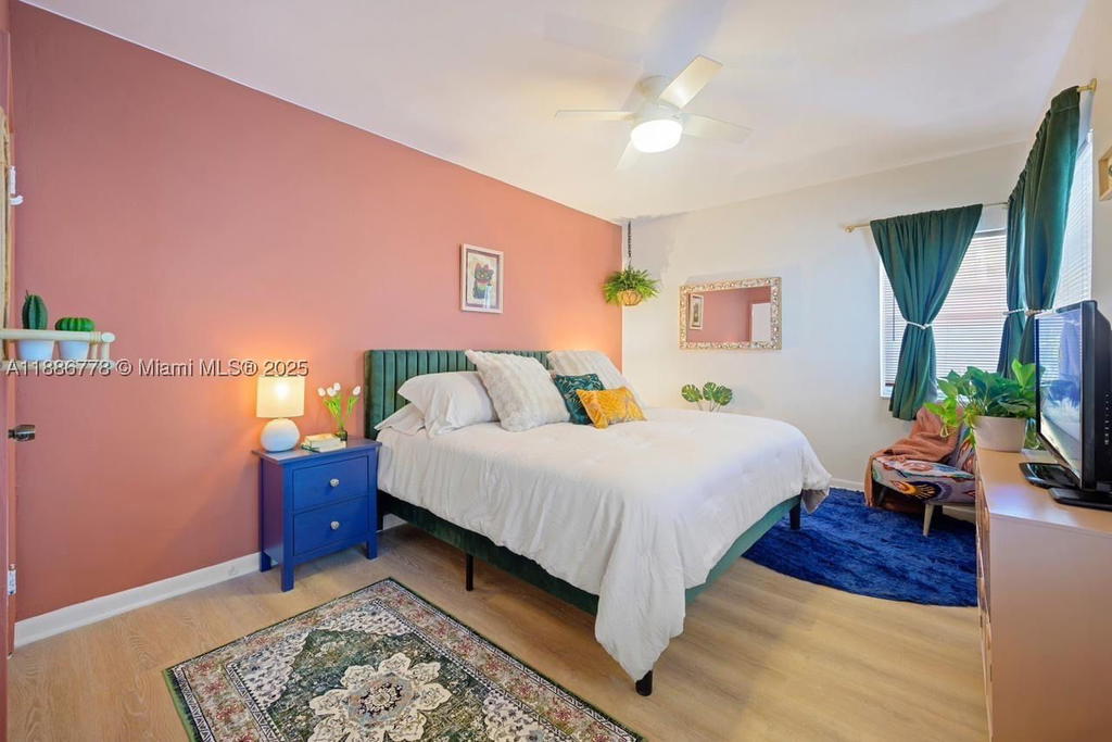 Real estate property located at 315 Van Buren St #104B, Broward, Windwood Seas Condo, Hollywood, FL