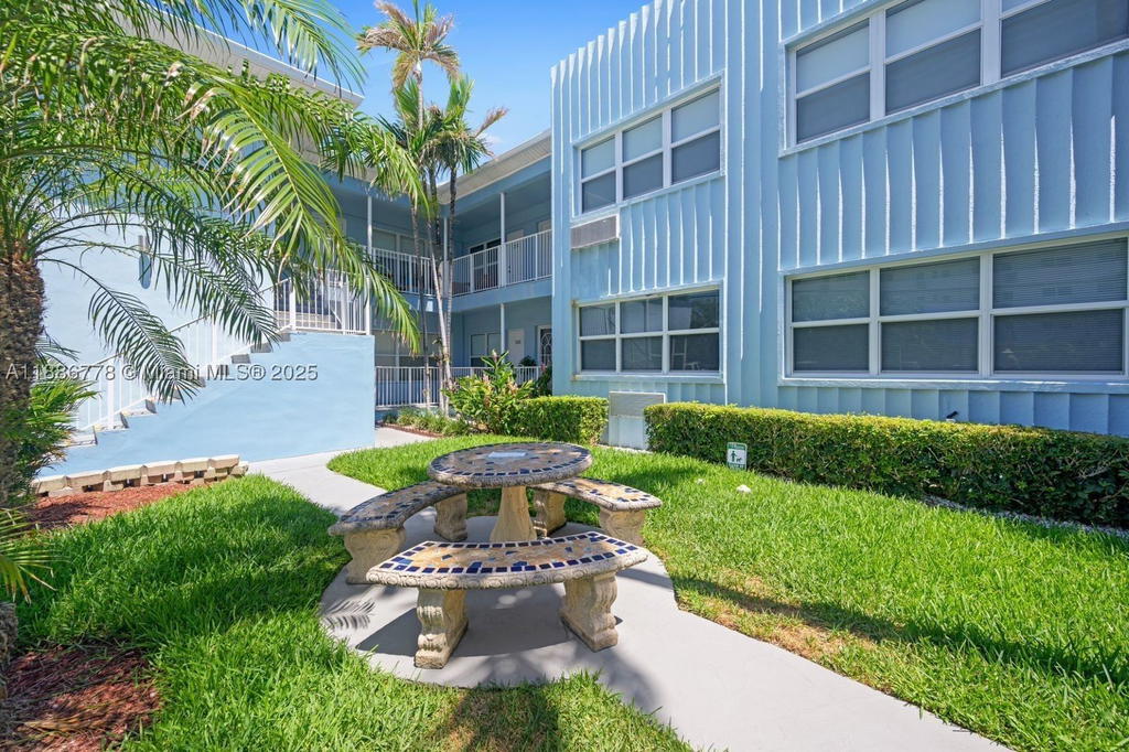 Real estate property located at 315 Van Buren St #104B, Broward, Windwood Seas Condo, Hollywood, FL