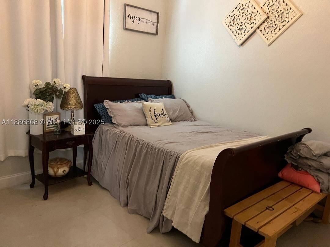 Real estate property located at 18247 88th Pl, Miami-dade, Century Prestige, Hialeah, FL