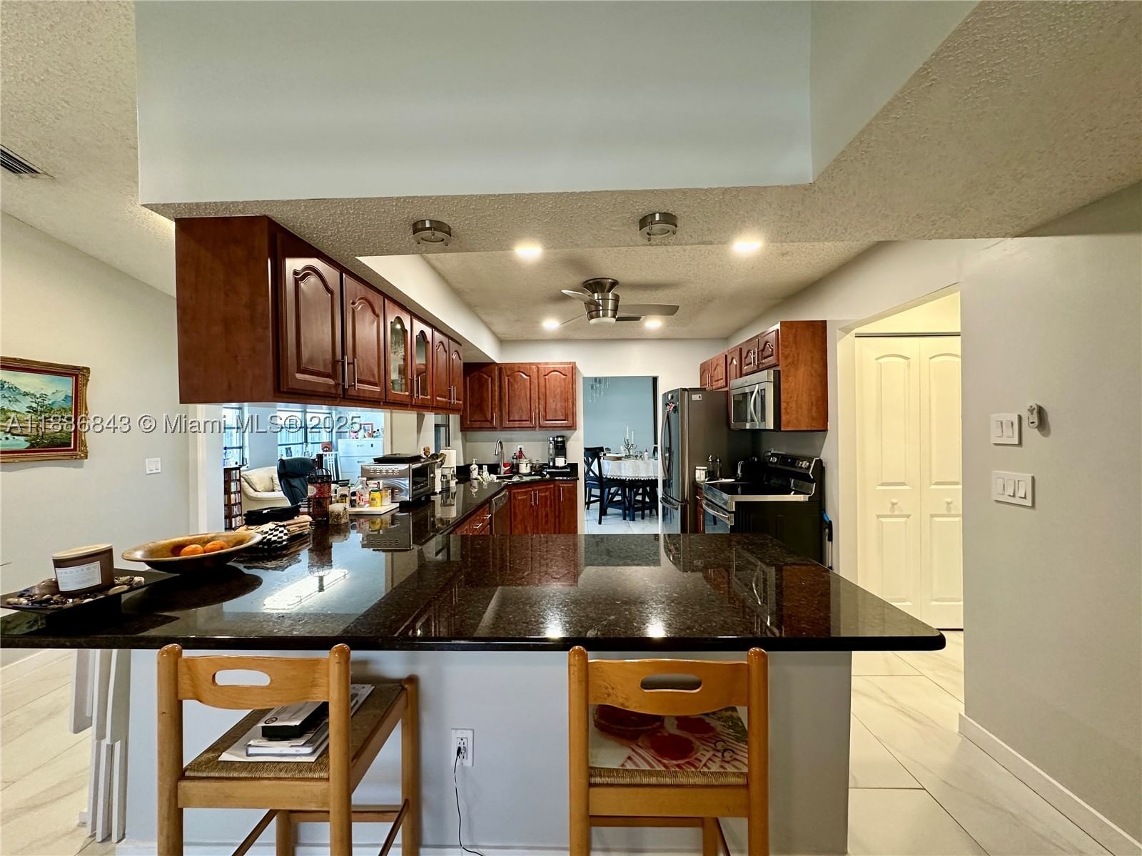Real estate property located at 9631 42nd Ct, Broward, Hills Of Welleby, Sunrise, FL
