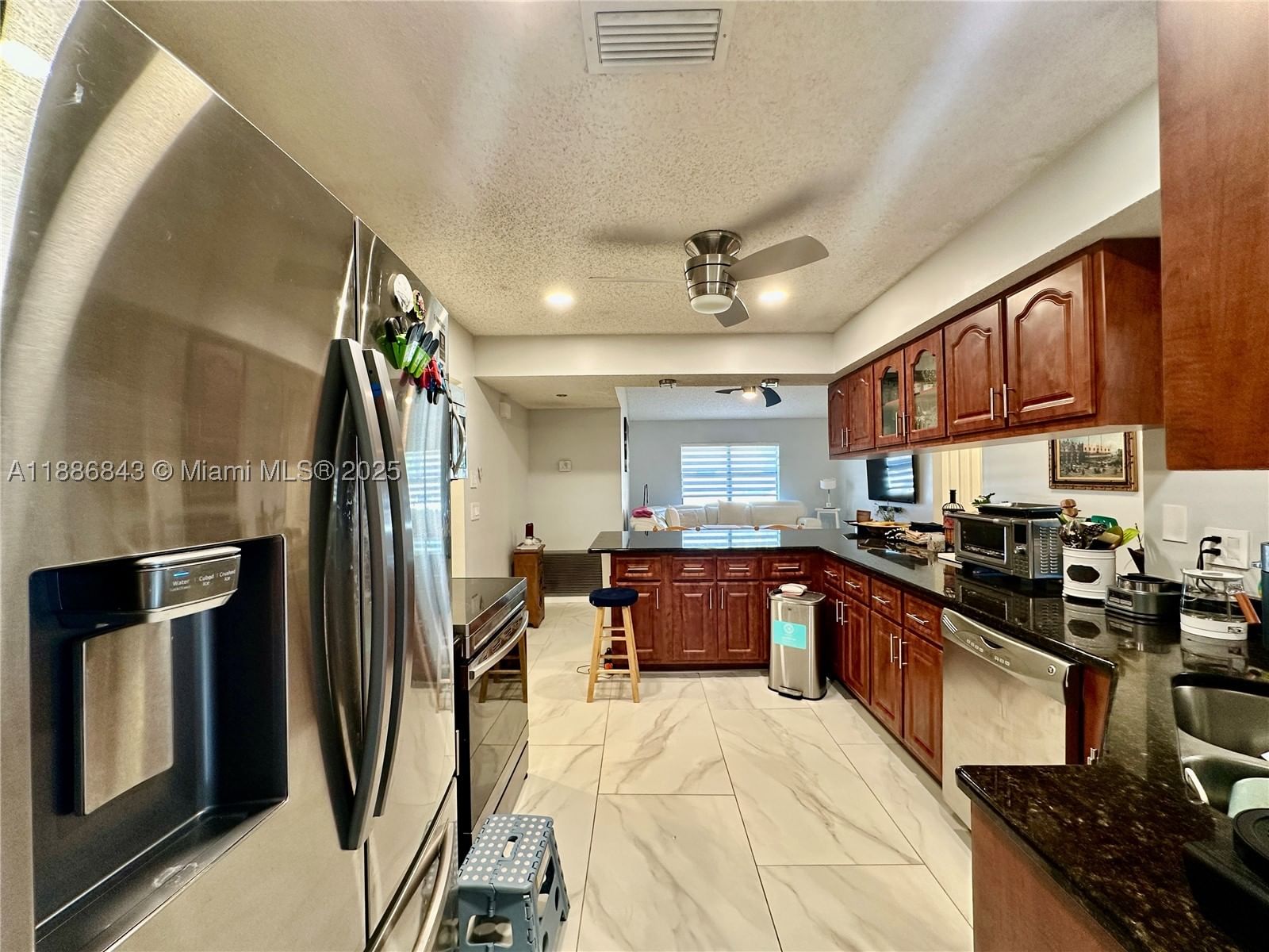 Real estate property located at 9631 42nd Ct, Broward, Hills Of Welleby, Sunrise, FL
