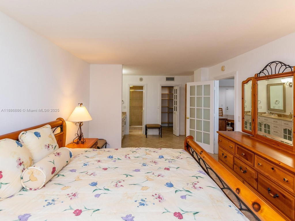 Real estate property located at 9273 Collins Ave #703, Miami-dade, Manatee Condo, Surfside, FL