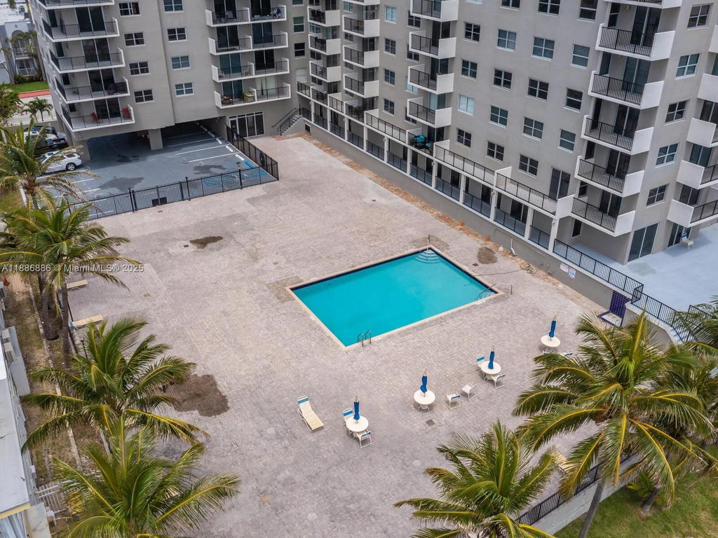 Real estate property located at 9273 Collins Ave #703, Miami-dade, Manatee Condo, Surfside, FL