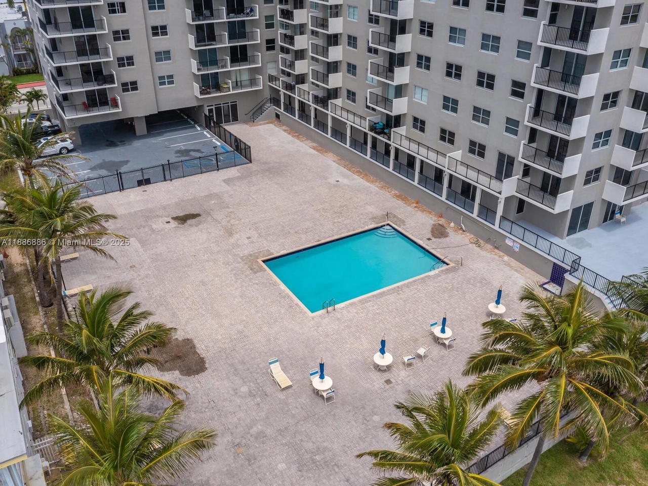 Real estate property located at 9273 Collins Ave #703, Miami-dade, Manatee Condo, Surfside, FL